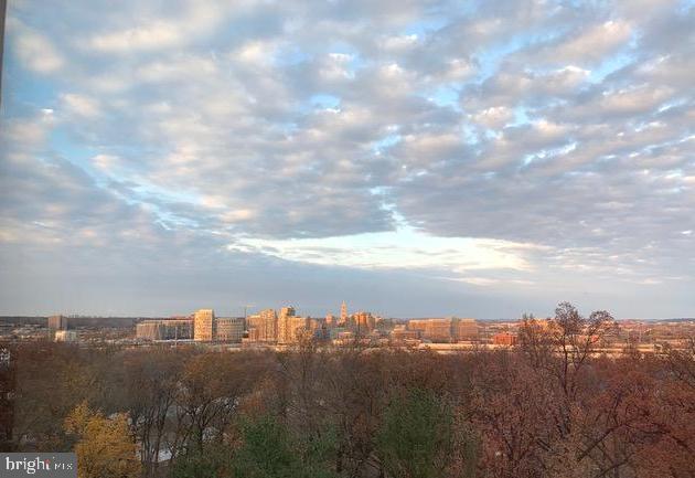 Building Photo - 5903 Mt Eagle Dr