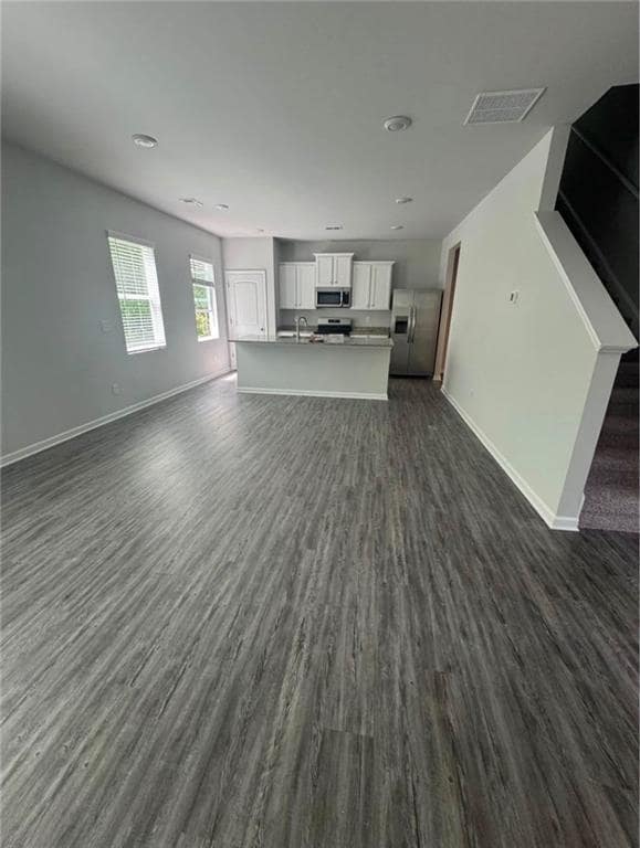 Building Photo - 25 Bush Arbor Pl