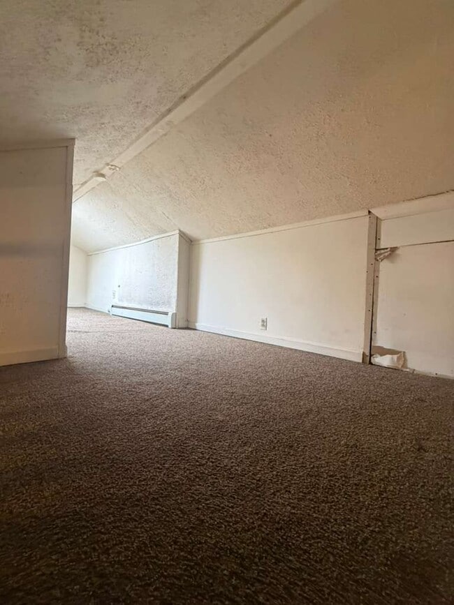 Building Photo - 20852 Ridgemont Rd