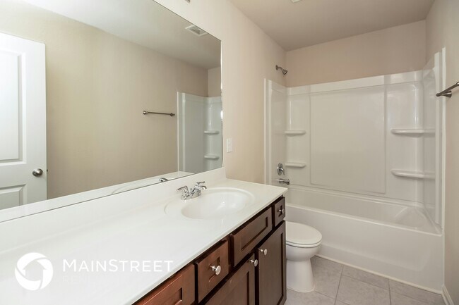 Building Photo - 75 Michelle Wy