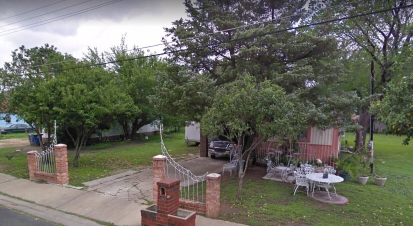 Building Photo - 6104 Kasper St