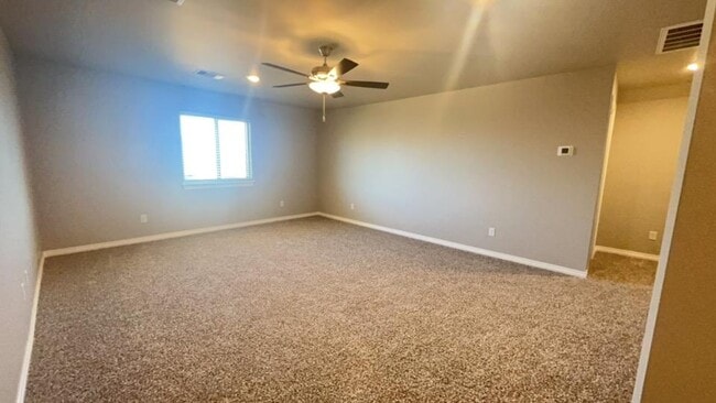 Building Photo - 3224 Porter Dr