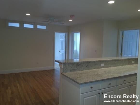 Building Photo - 62 Egmont St