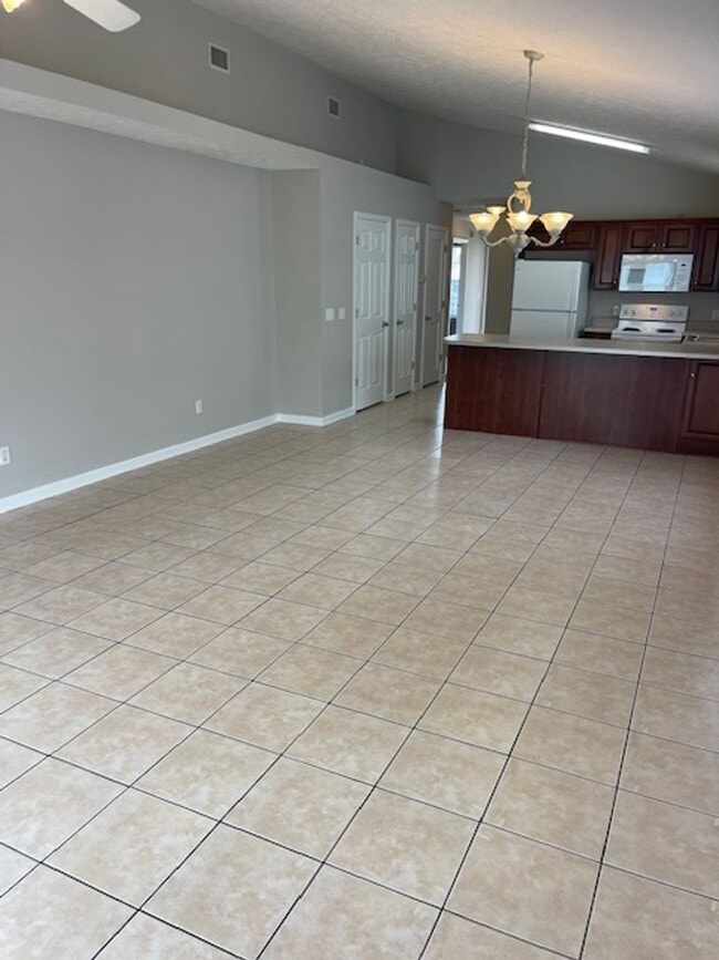 Building Photo - 11721 Cabana Ct