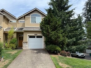 Building Photo - 9554 SW 153rd Ave