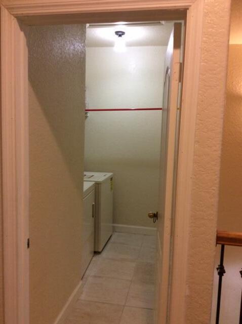 Building Photo - 2279 Shoma Dr
