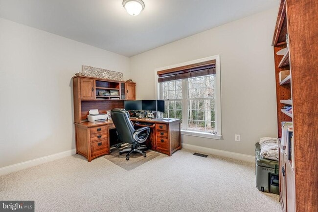 Building Photo - 65 Partridge Ln