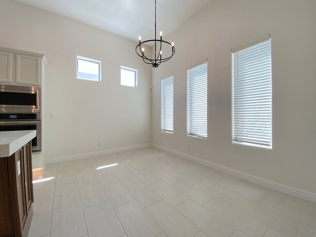 Building Photo - East El Paso 4 bed/ 2.5 Bath Refrig A/C