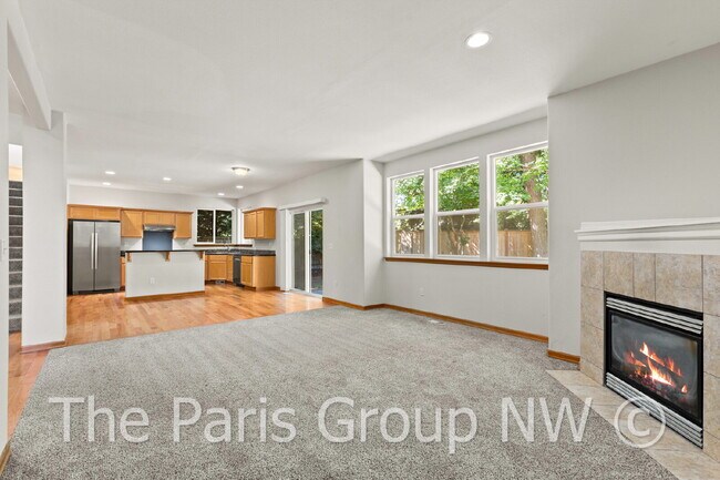 Building Photo - Beautiful Central Bothell Home. Great Floor Plan! Open Lvg Spaces, Office, Bonus Room  + XL Bedro...