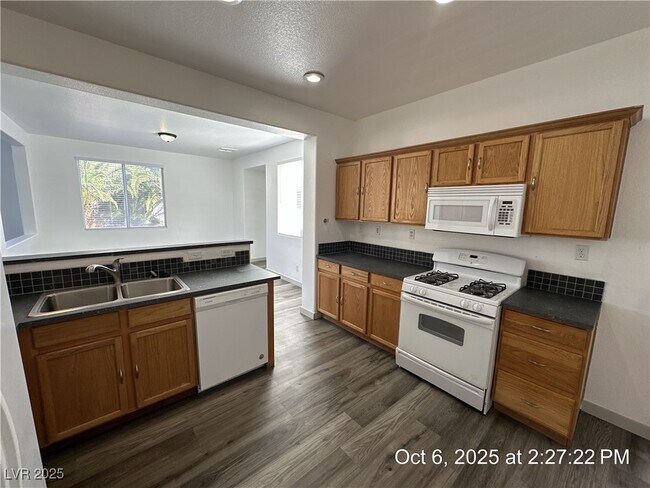 Building Photo - 5409 Mocine Elm Ct