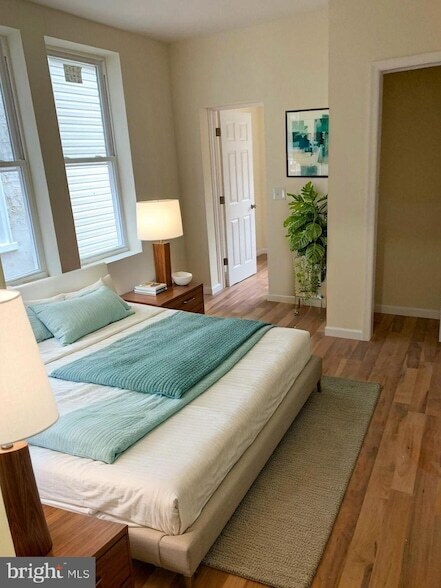 Building Photo - 4840 N Camac St