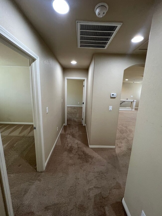 Building Photo - A Fantastic 4 Bedroom Home with the primary Downstairs, in Silverado Ranch
