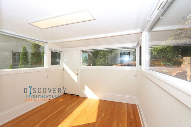 Building Photo - Move in Incentives! Coveted Piedmont Craftsman Home