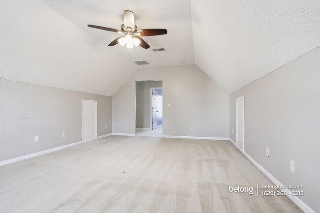 Building Photo - 3157 Skinner Dr