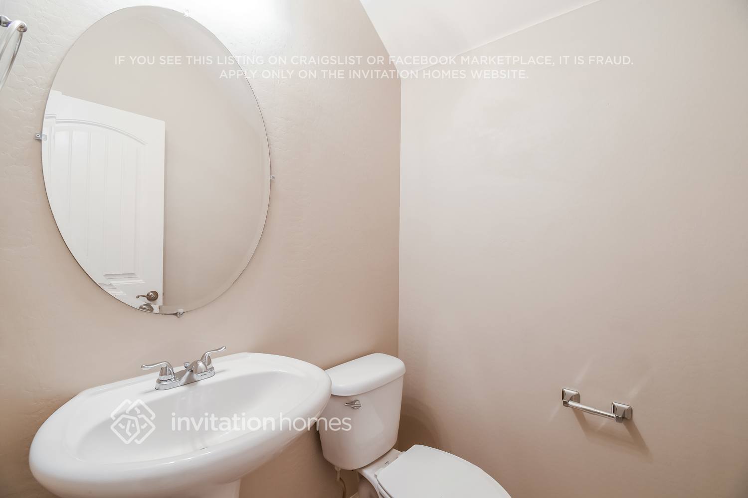 Building Photo - 1404 S Ponderosa Dr