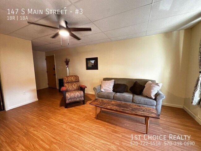 Building Photo - 147 S Main St