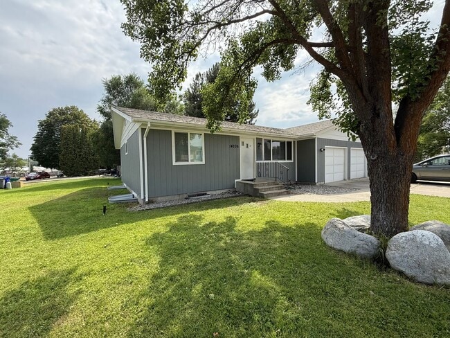 Building Photo - Valley 3 bed 1.5 bath