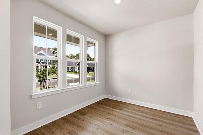 Building Photo - 2748 Rowyn St