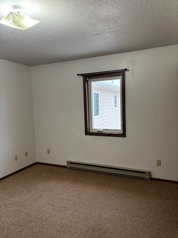 Building Photo - 640 E Hudson St