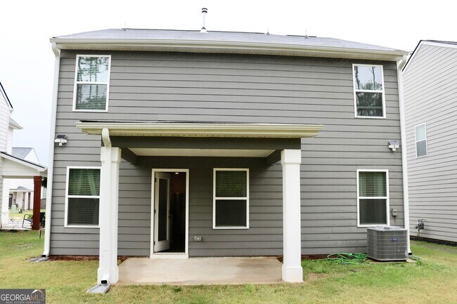 Building Photo - 204 River Meadow Dr