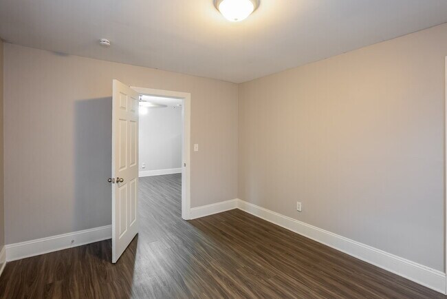 Building Photo - 308 Prince St