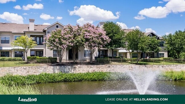 Building Photo - 420 W Slaughter Ln