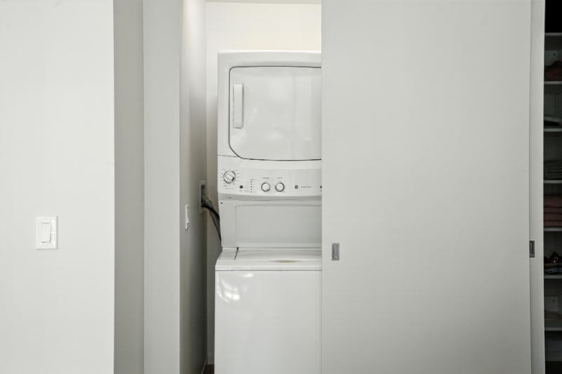 Building Photo - 68 E Wacker Pl