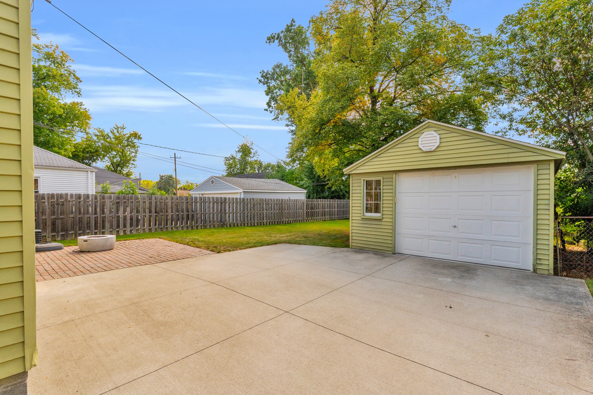 Building Photo - 3711 Normandy Rd