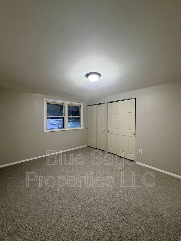 Building Photo - 3403 Township Line Rd