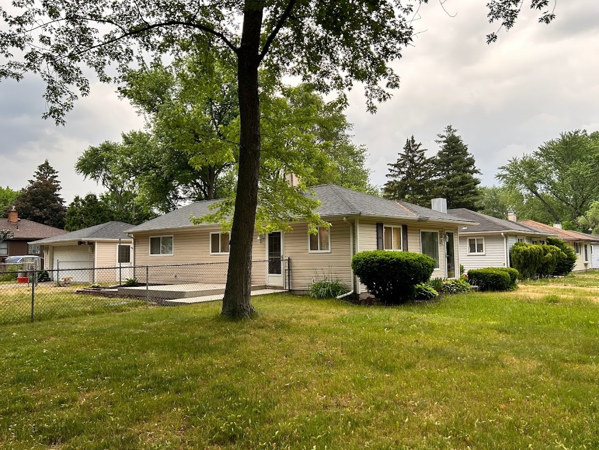 Building Photo - 28050 Curtis Rd