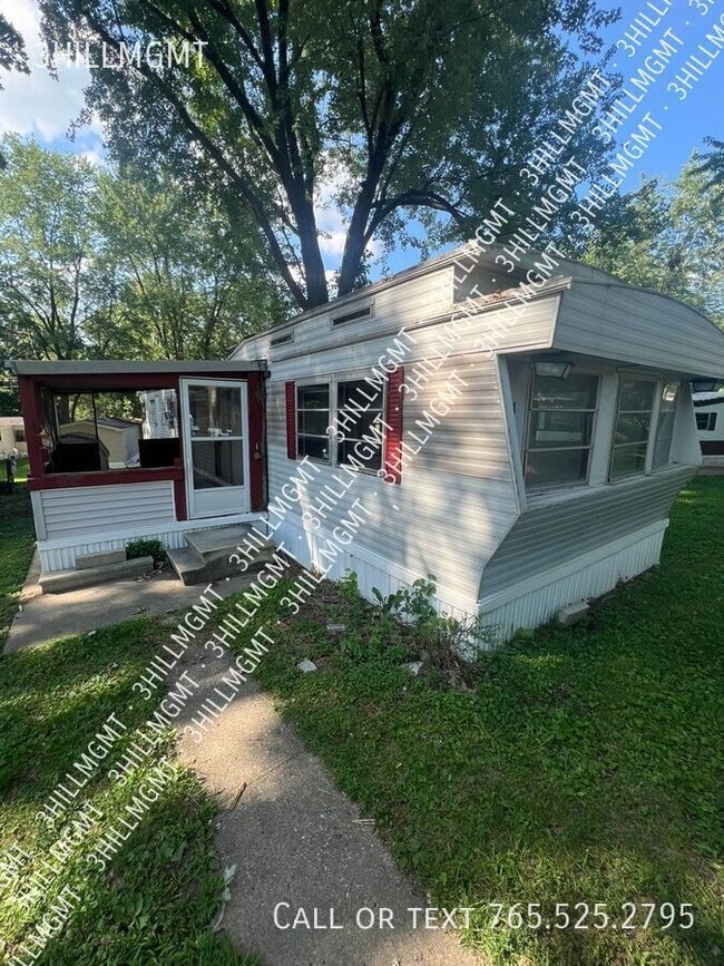 Building Photo - 1216 S Bloomington St