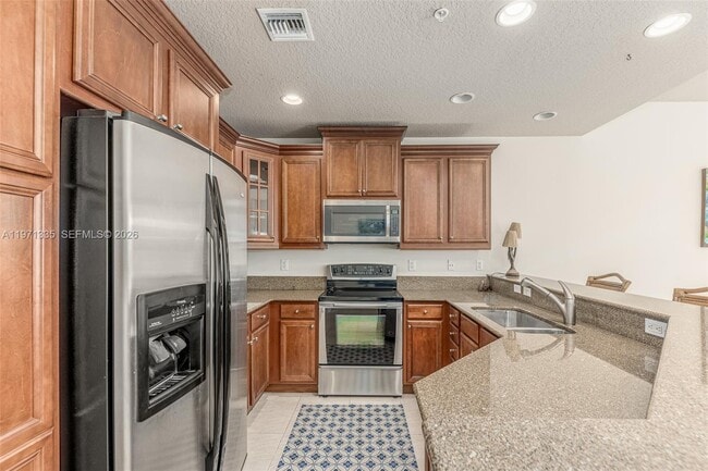 Building Photo - 12631 SE Old Cypress Dr