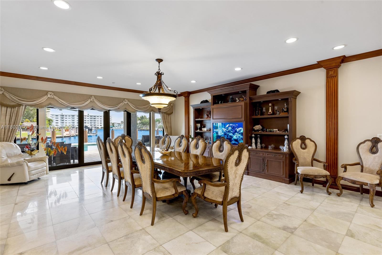 Building Photo - 655 Hibiscus Dr