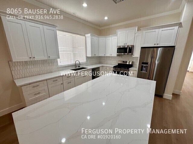 Building Photo - 8065 Bauser Ave