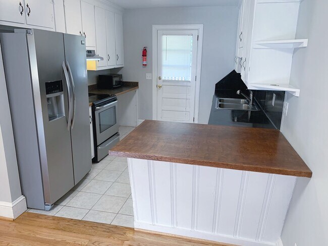 Building Photo - 105 Stancill Dr