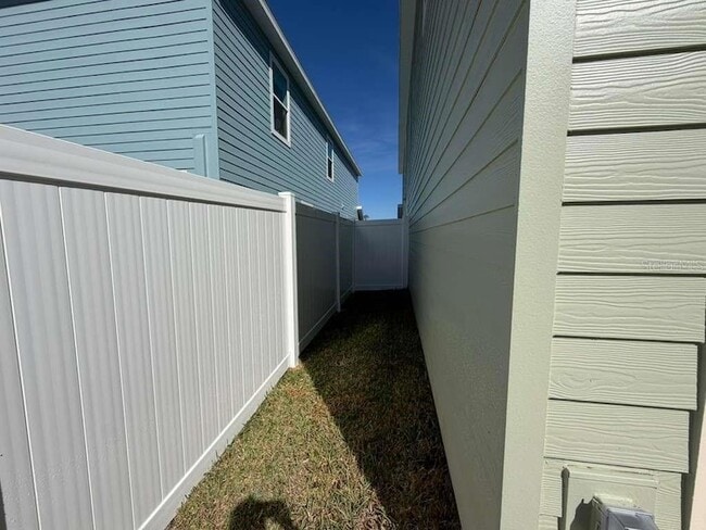 Building Photo - 7194 SW 91st Ln