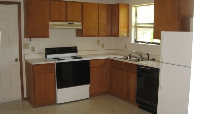Building Photo - 311 McKennon Ct