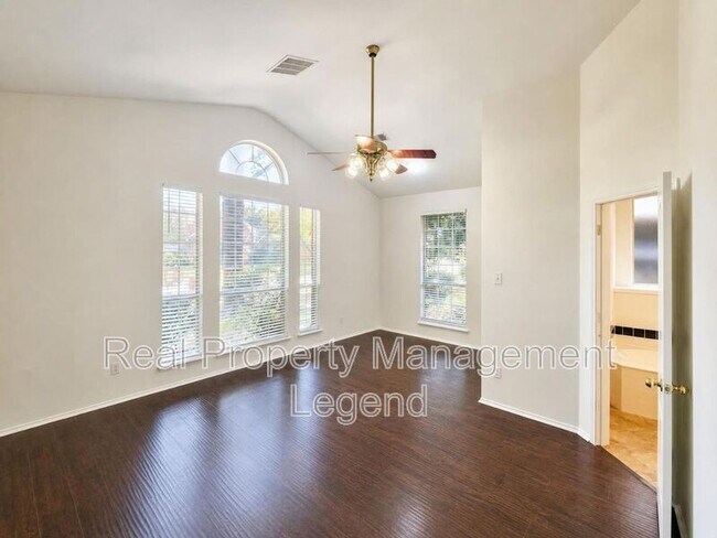 Building Photo - 9518 Prestmont Pl