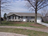 Building Photo - Call 918-921-9955 To Schedule Your Showing Now!