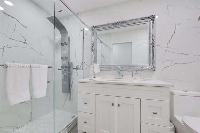 Building Photo - 12715 SW 96th Terrace