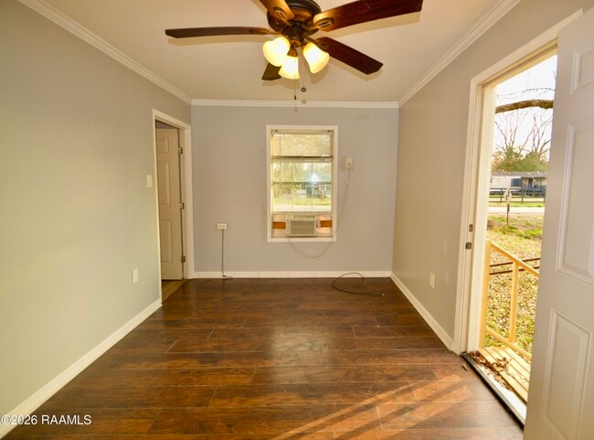 Building Photo - 1037 Brown Dr