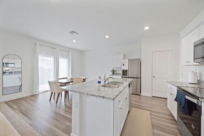 Building Photo - 12648 Corona Borealis