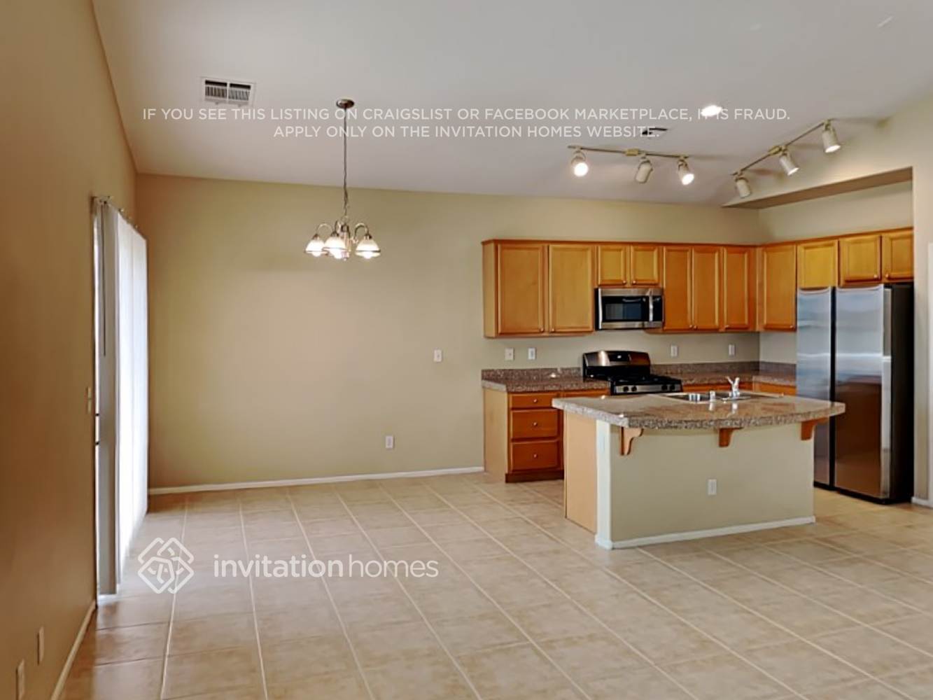 Building Photo - 9141 Blue Raven Ave