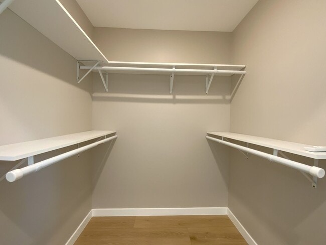 Building Photo - Discover Modern Living in Glendale's Newes...