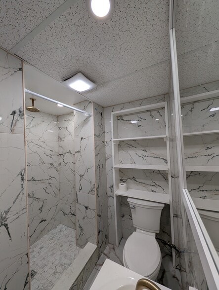 Restroom - 151 New York Ave