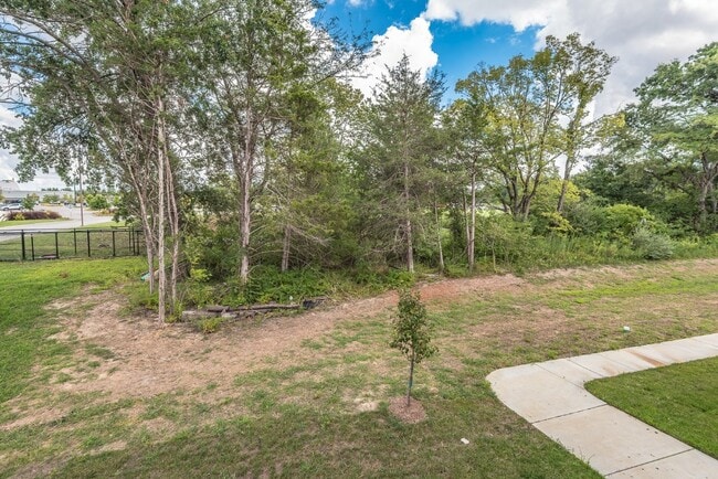 Building Photo - 122 Harmony Mdws Ct