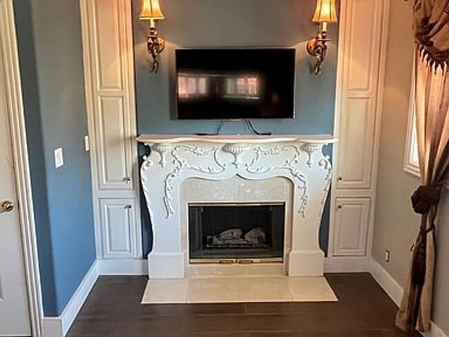 Building Photo - Westlake Village First Neighborhood Cul-De-Sac Home ** Non-Smoking Home/Property**