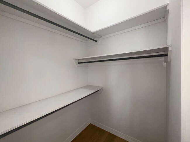 Building Photo - For Rent in Brandon School District!