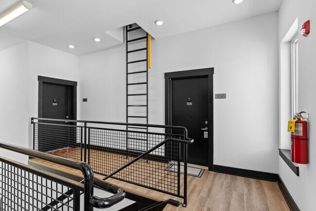 Building Photo - Chic Studio in the Heart of WEHO – Water &...