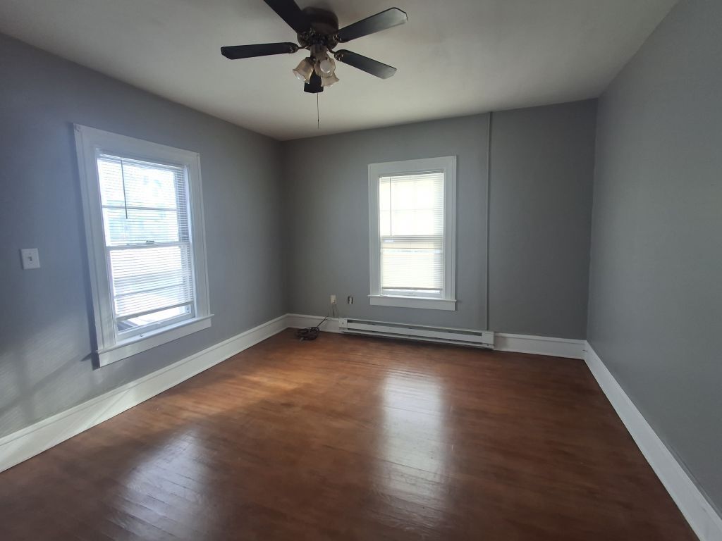 Building Photo - 11 Prather Ave